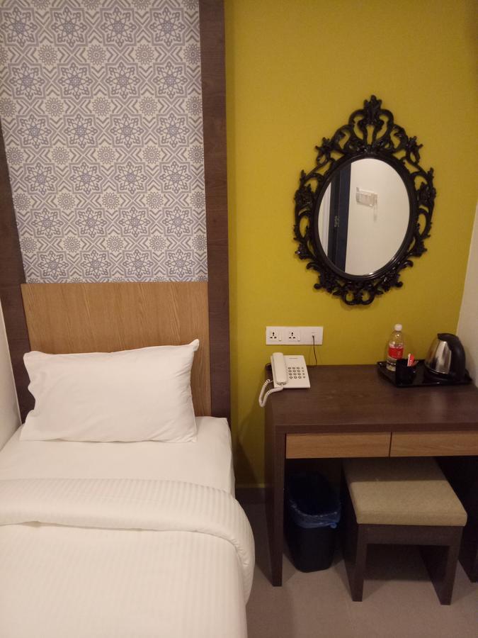 Hotel Check-In Κουάλα Λουμπούρ Εξωτερικό φωτογραφία